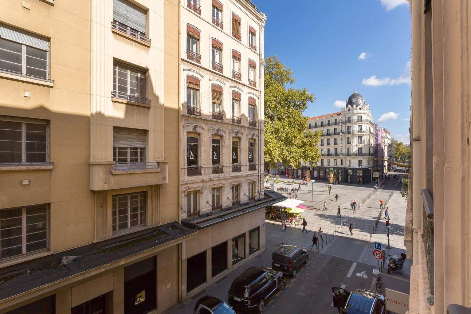 Hallmark - Location T2 - Lyon 2 Esterno foto